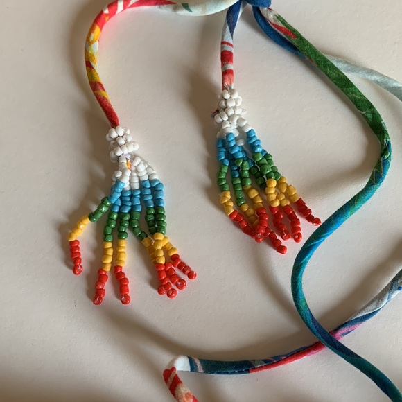 Farm Rio Macaw Wind Smocked Crop Top - Picture 10 of 16